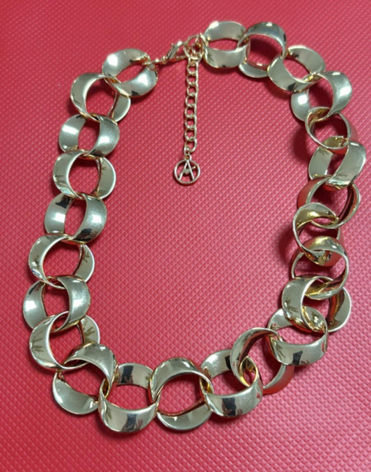 Collana girocollo a catena