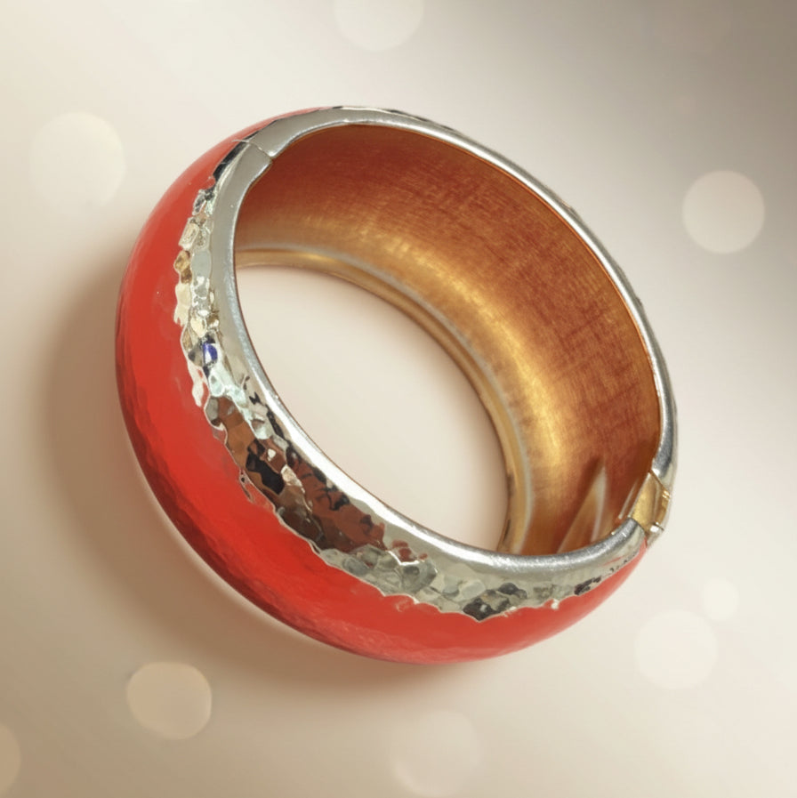 Bracciale a molla martellato