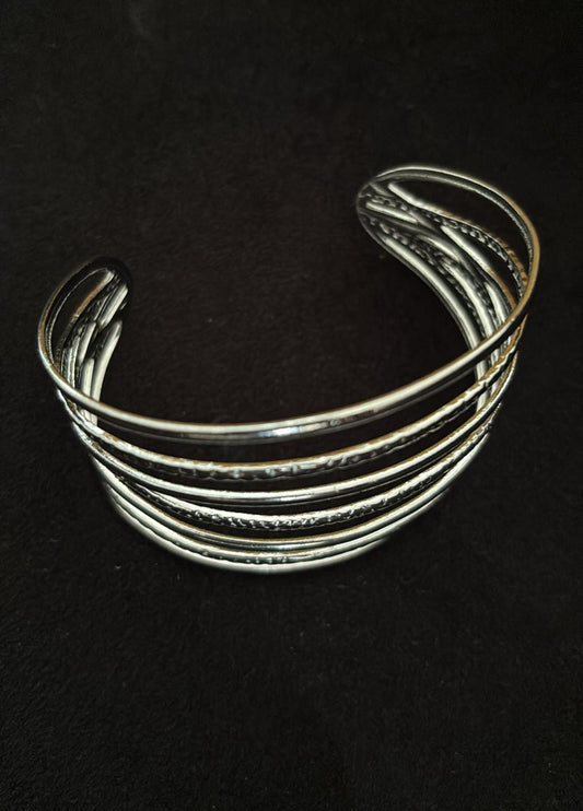 Bracciale regolabile