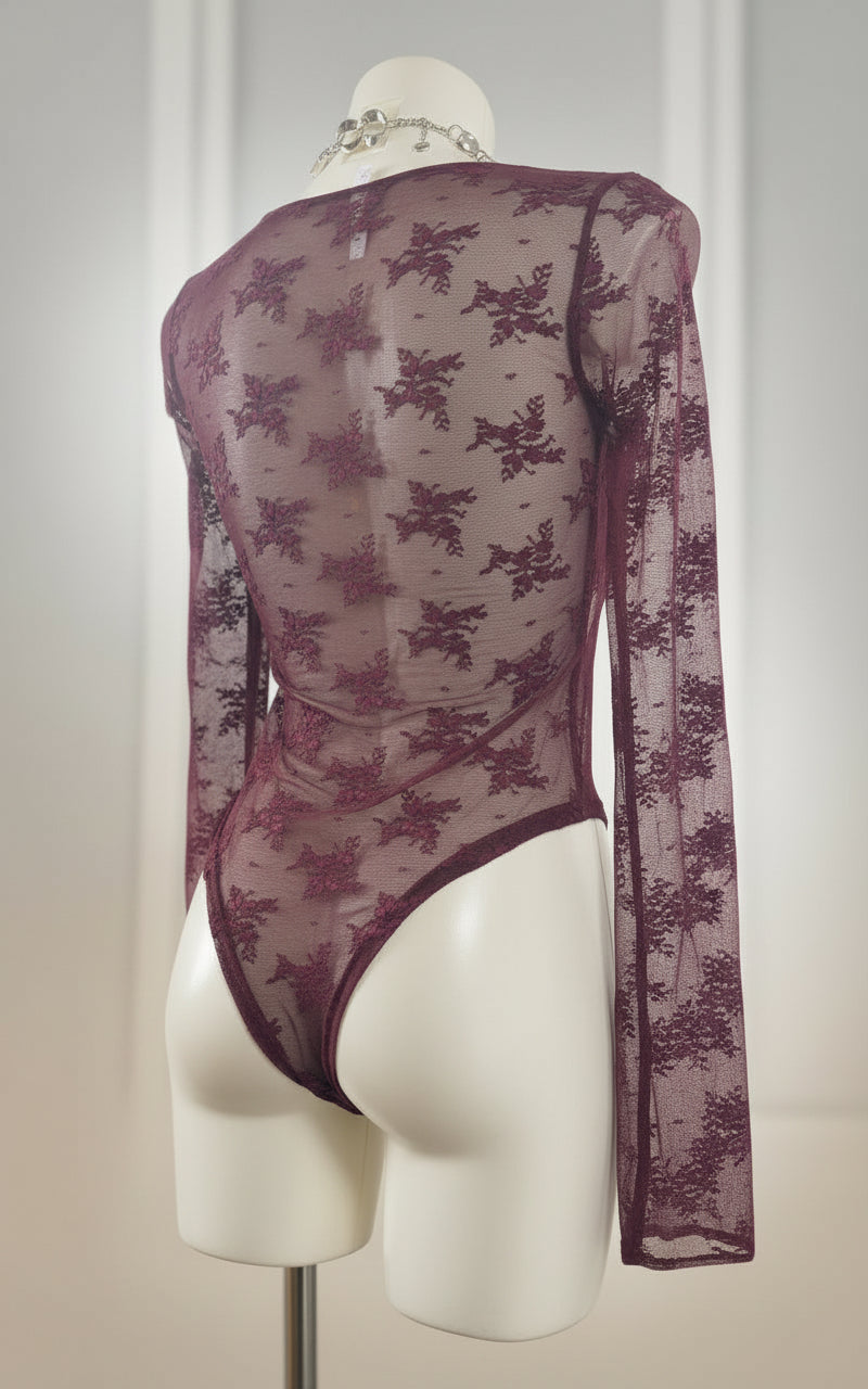 Body in pizzo con ricami