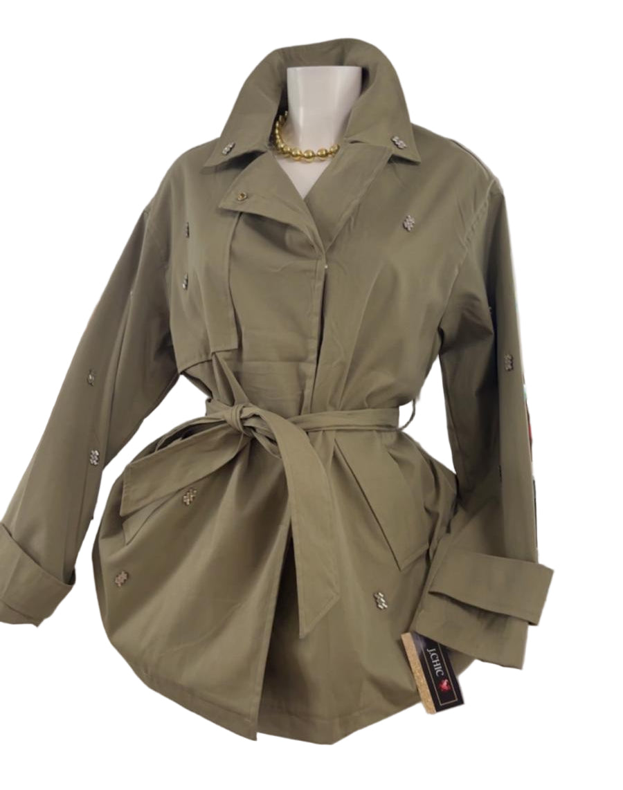 Trench corto con strass