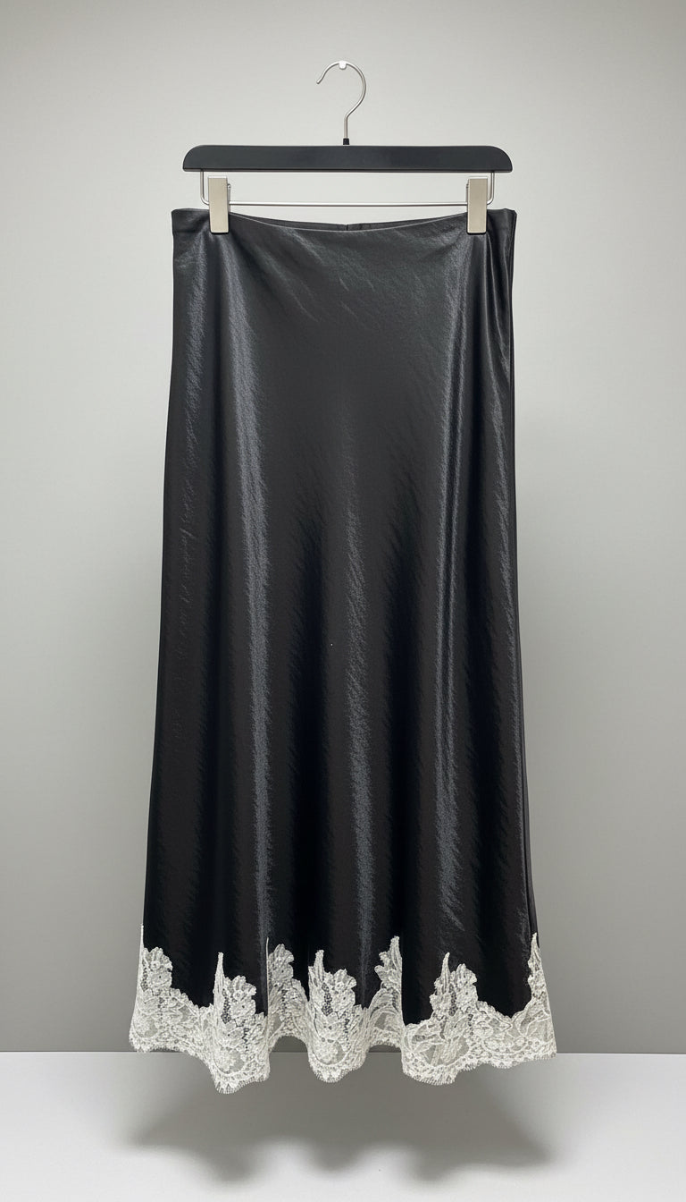 Gonna satin con pizzo