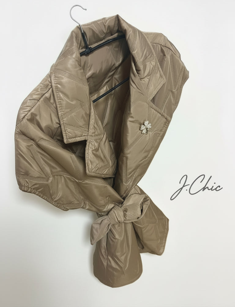 Gilet piumino con cintura