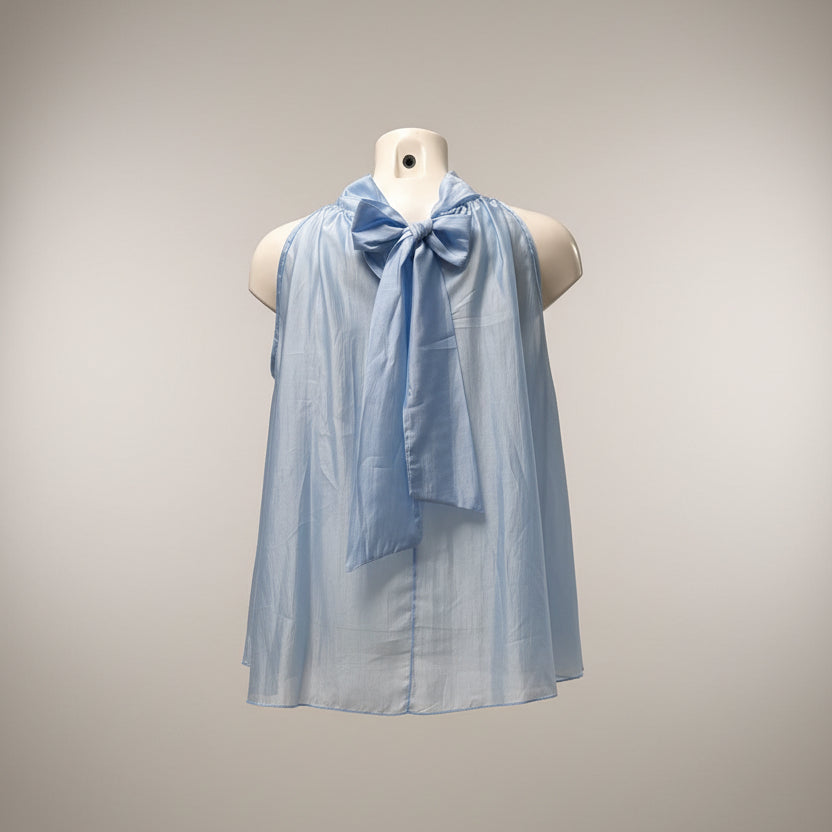 Blusa smanicata con rouches