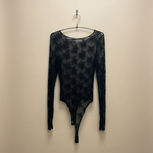Body in pizzo con ricami