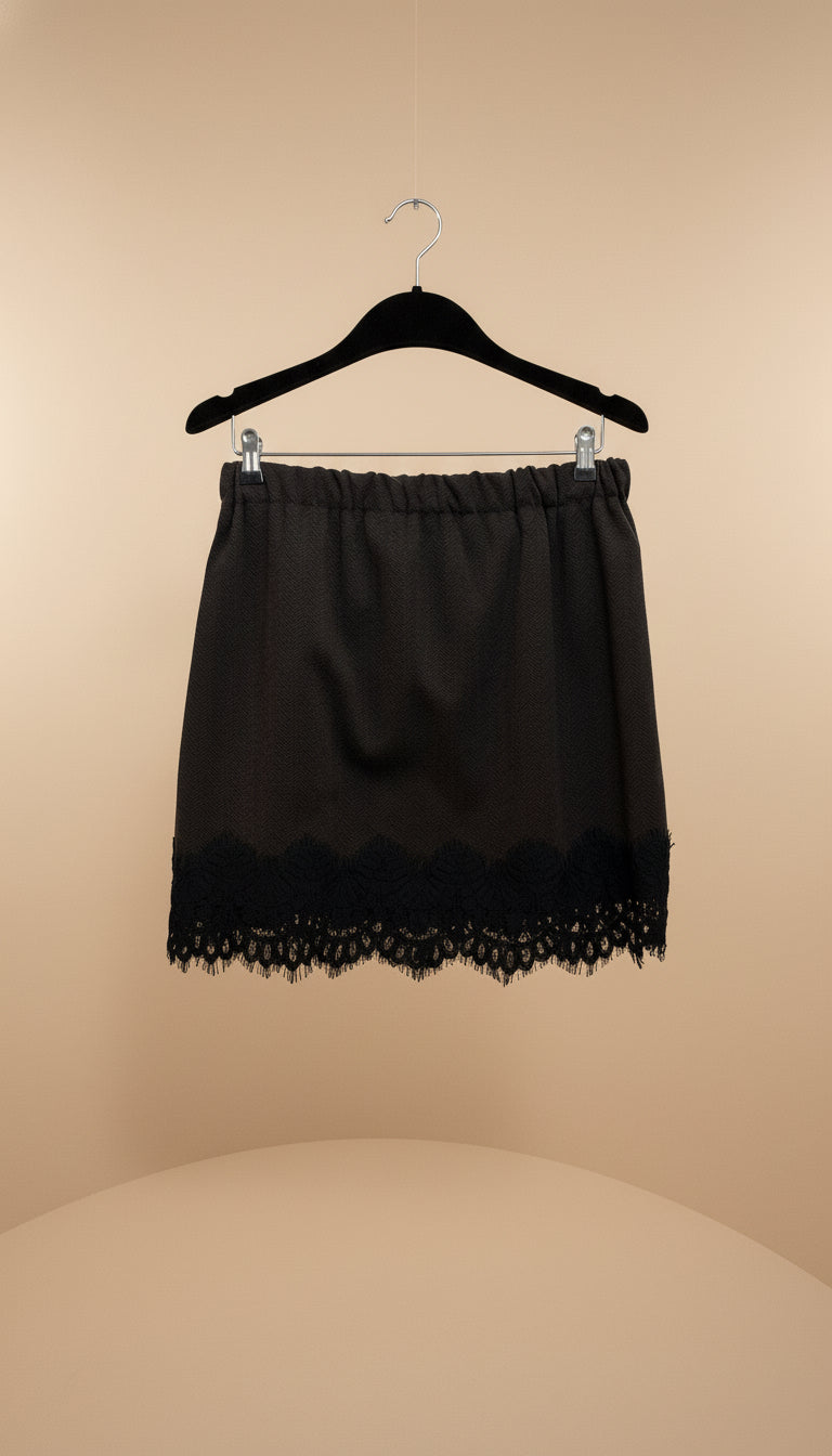 Gonna a portafoglio con profili in pizzo