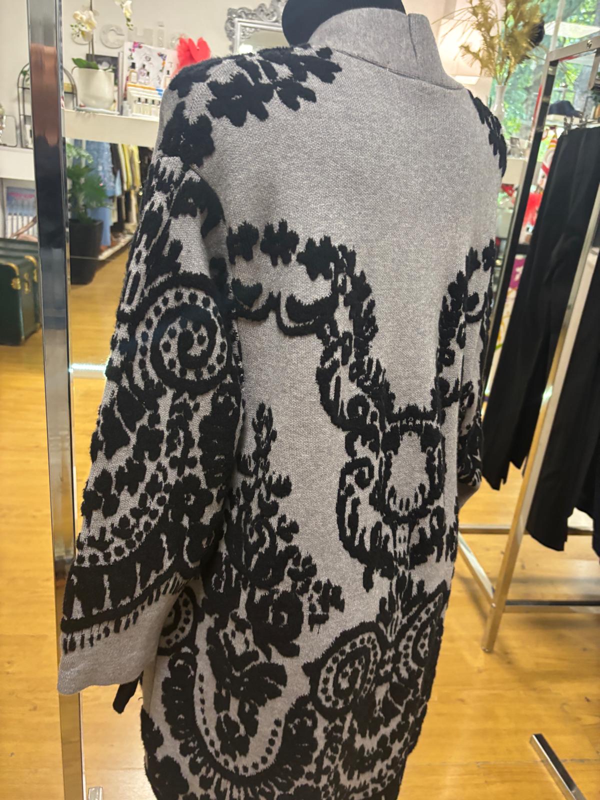 Cardigan lungo in viscosa e lana con ricami