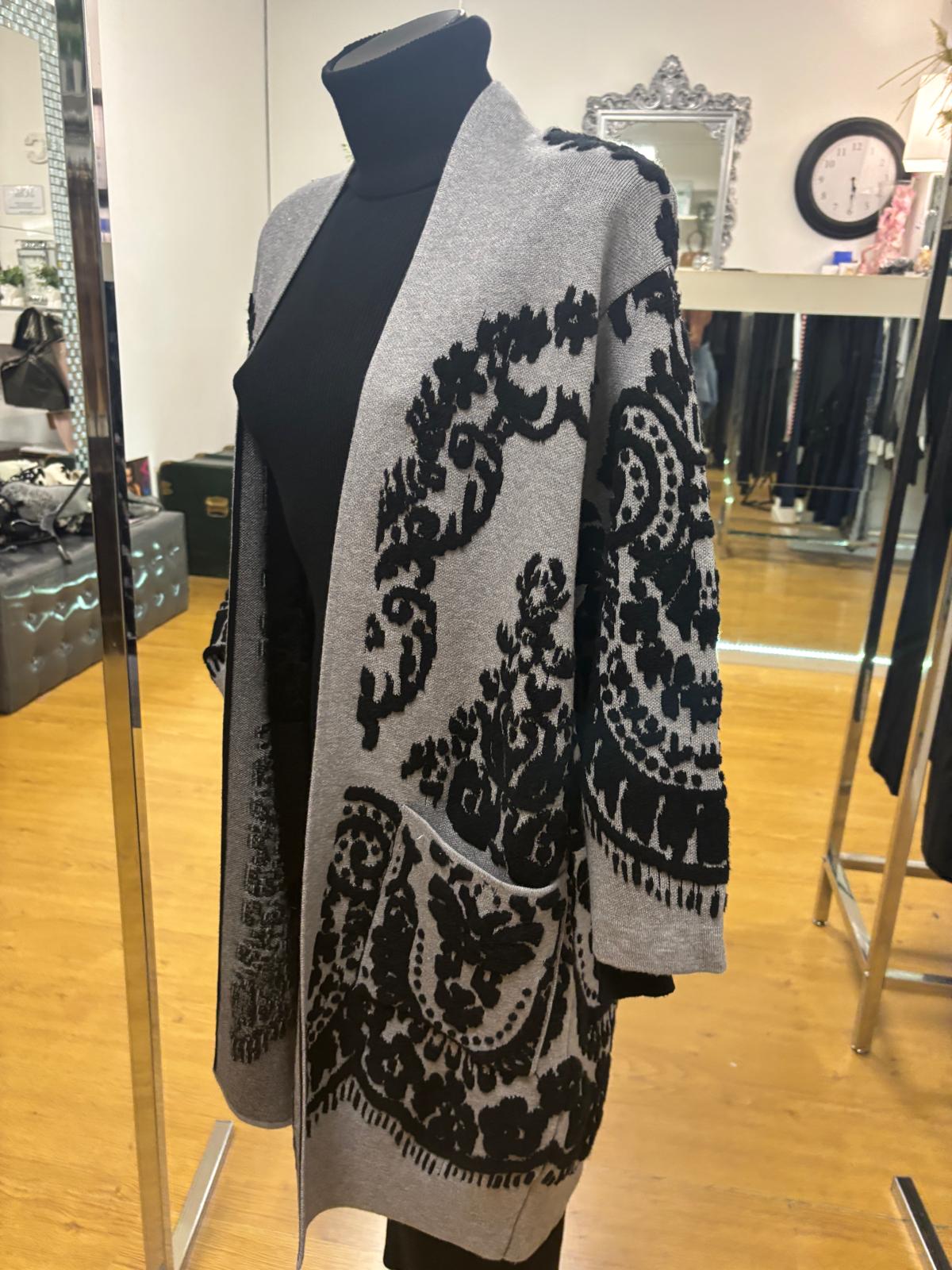 Cardigan lungo in viscosa e lana con ricami