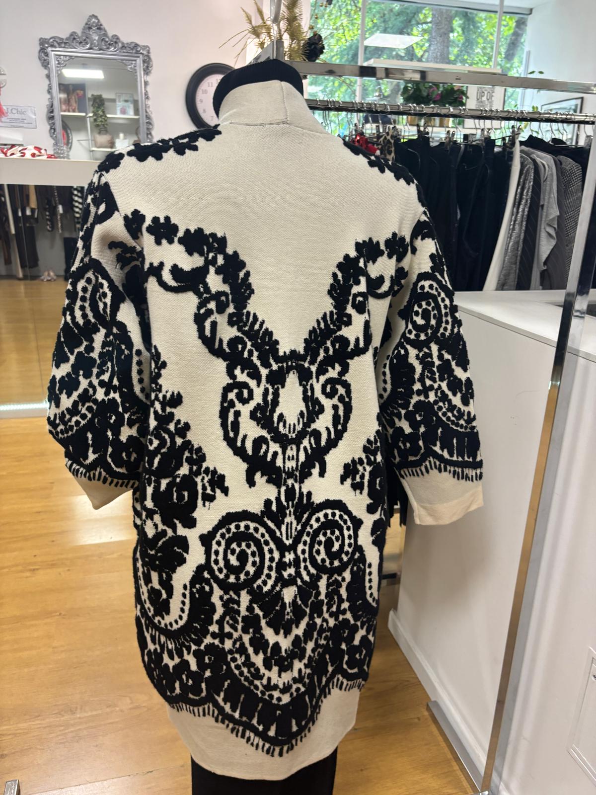 Cardigan lungo in viscosa e lana con ricami