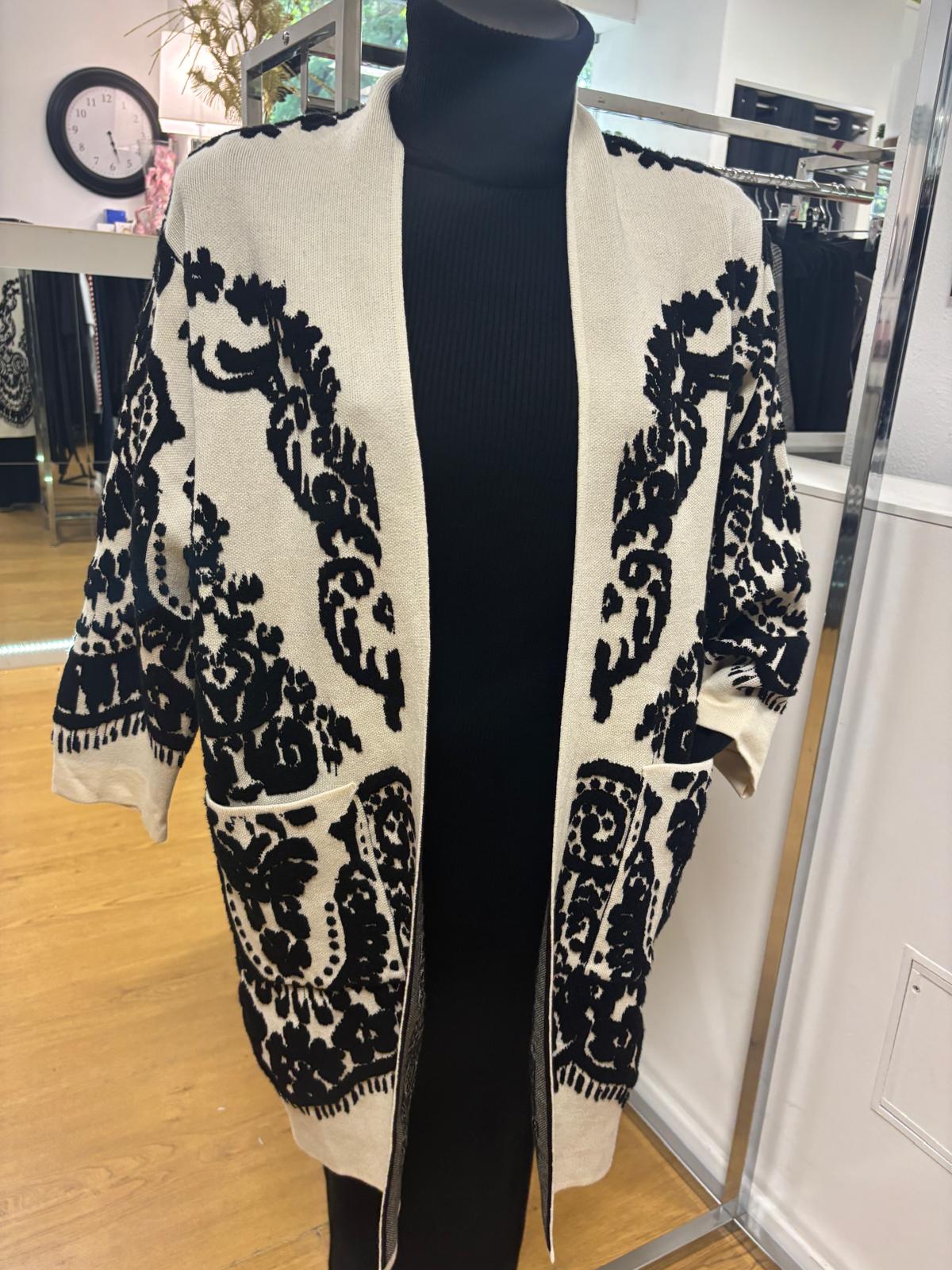 Cardigan lungo in viscosa e lana con ricami