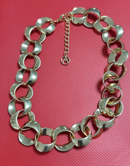 Collana girocollo a catena