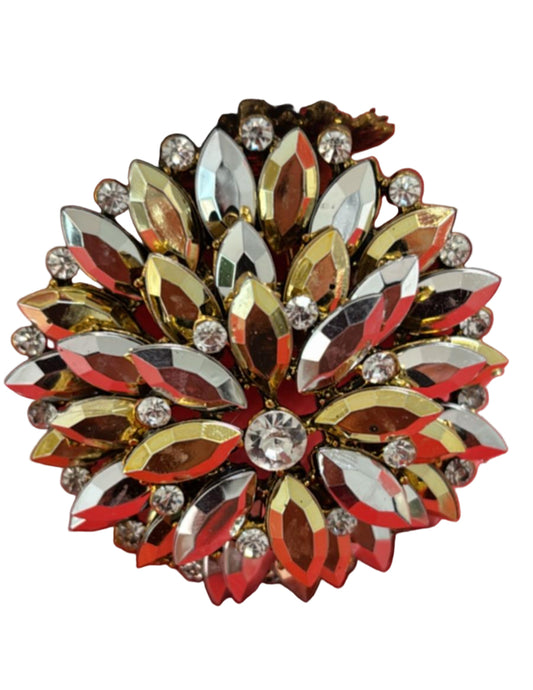 Spilla a fiore con strass oro e argento