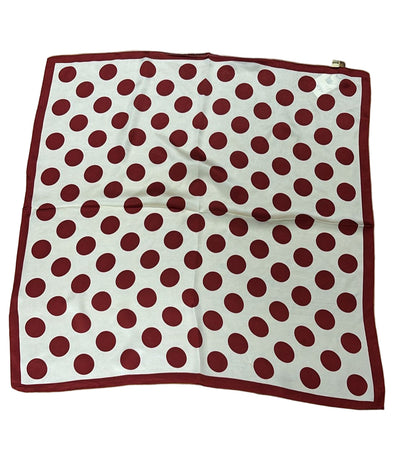 Foulard in seta in diverse fantasie