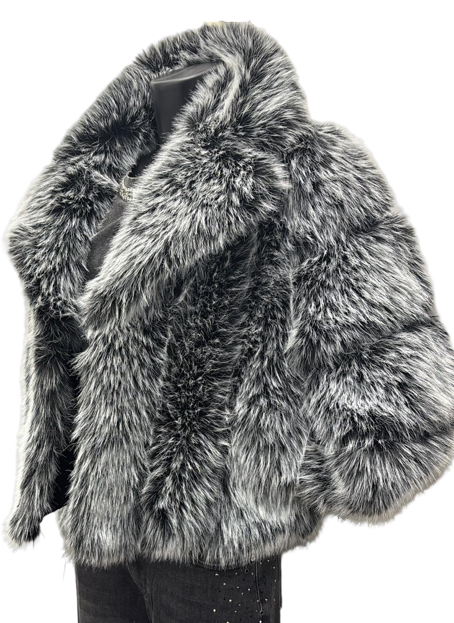 Eco Pelliccia foderata modello Zara