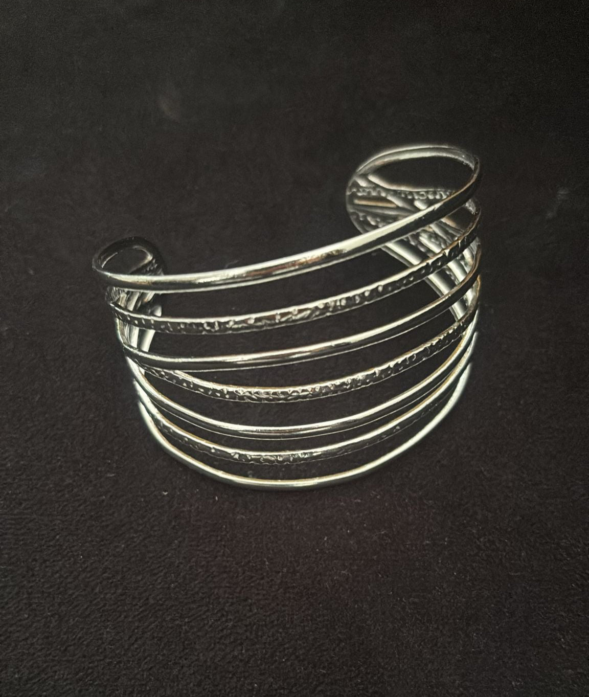 Bracciale regolabile