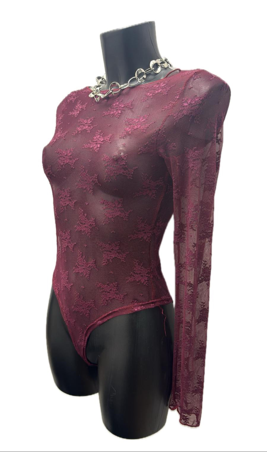Body in pizzo con ricami