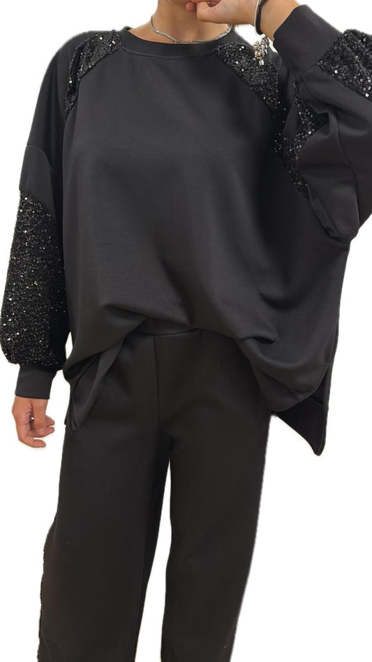 Pantaloni modello dritto con paillettes