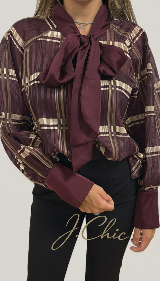 Camicia con fiocco e polsini in raso