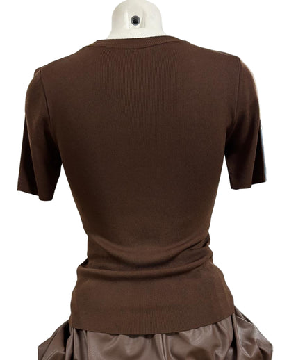 Maglia in filo con perle e strass