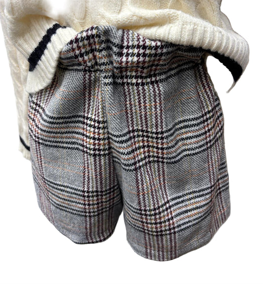 Short in lana a scacchi