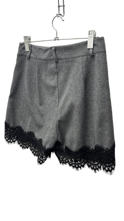 Shorts con pizzo