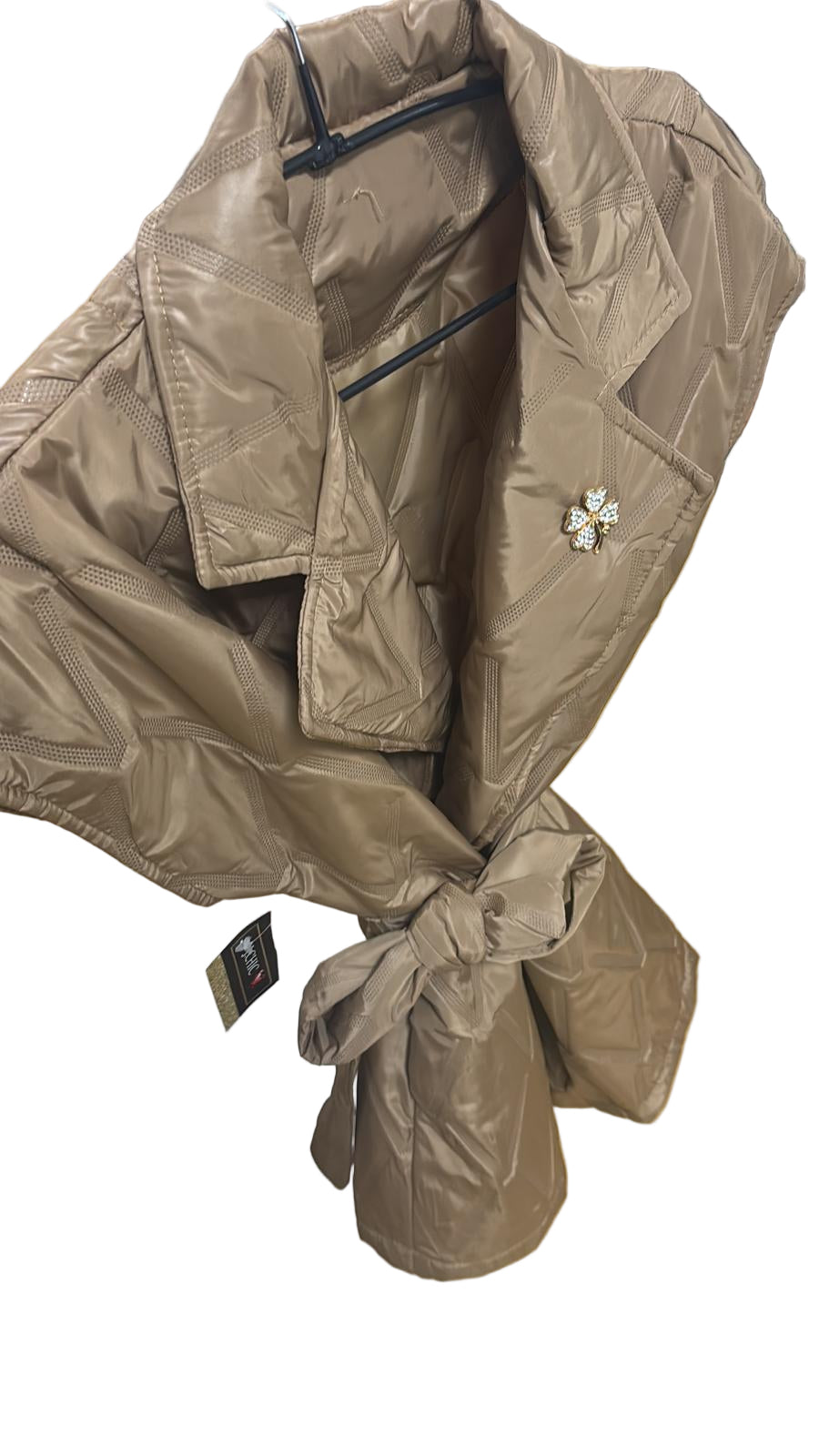 Gilet piumino con cintura