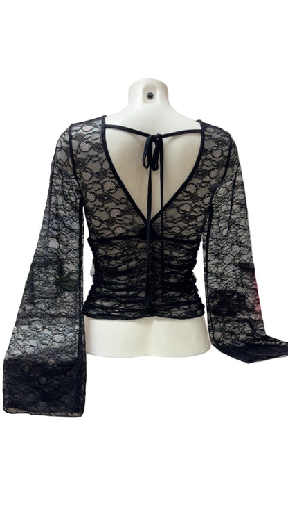 Maglia in pizzo con maniche a campana