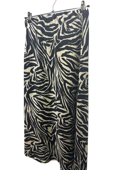 Gonna zebrata in raso