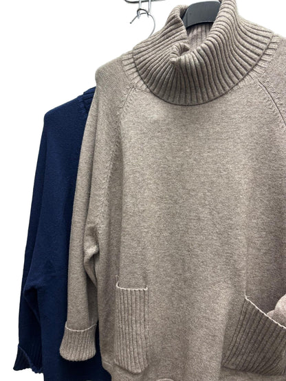 Maglione over in viscosa con tasche