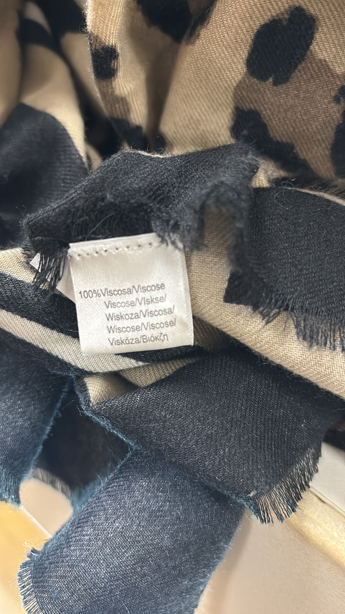 Sciarpa in viscosa maculata