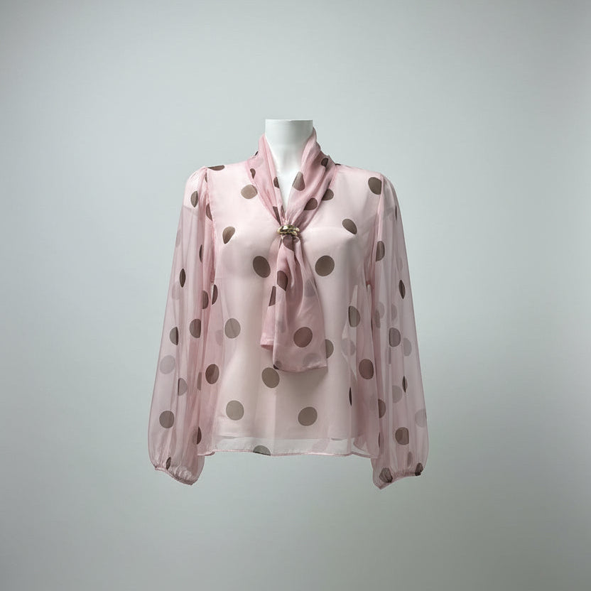 Camicia con dettaglio sul collo