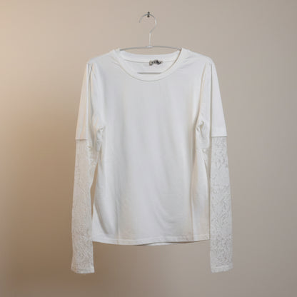 T-shirt con maniche in pizzo