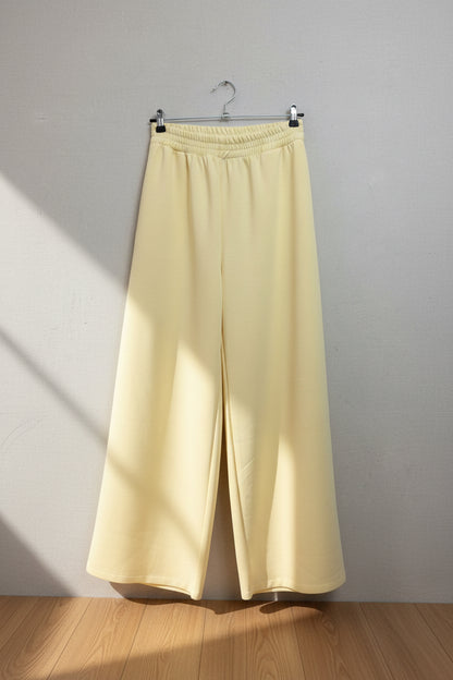 Pantalone palazzo in scuba