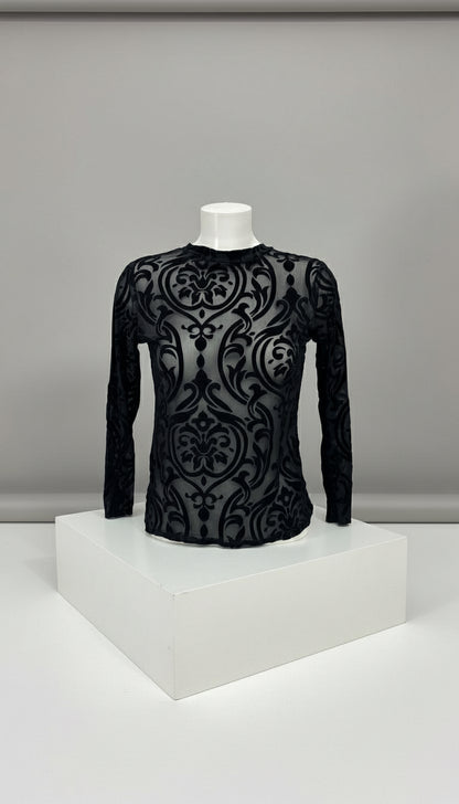 Maglia in tulle con ricami velluto