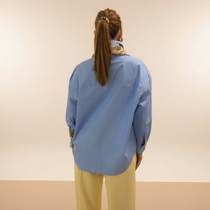 Camicia in cotone con foulard
