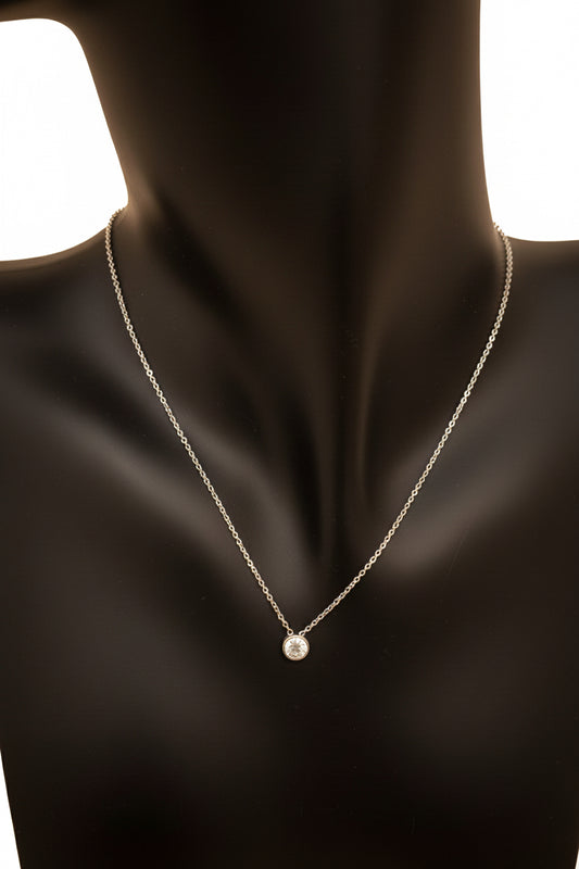 Collana con punto luce