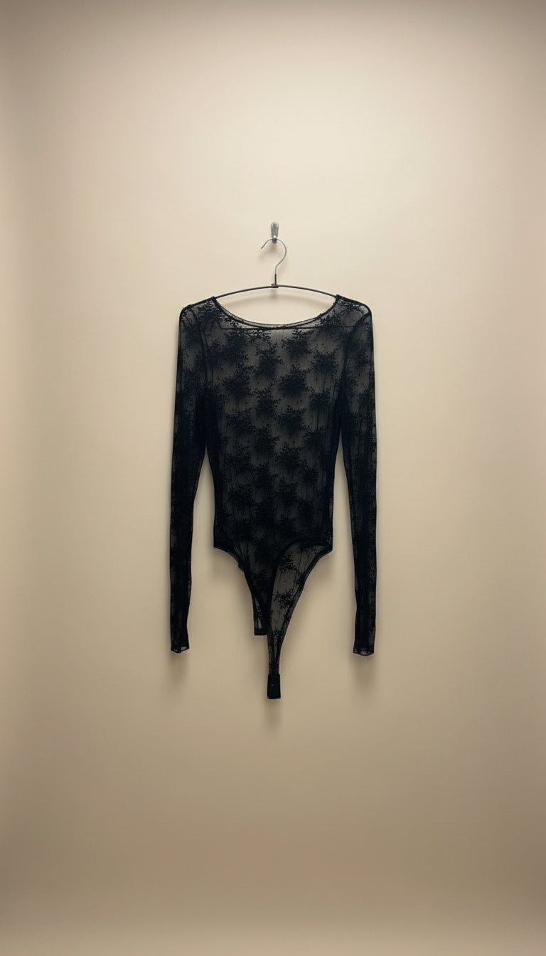 Body in pizzo con ricami