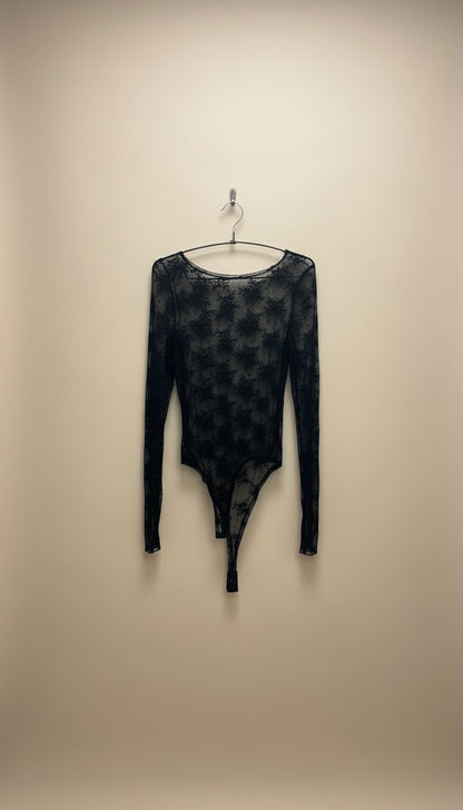 Body in pizzo con ricami