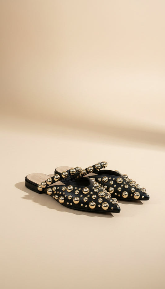 Ciabatte con borchie oro