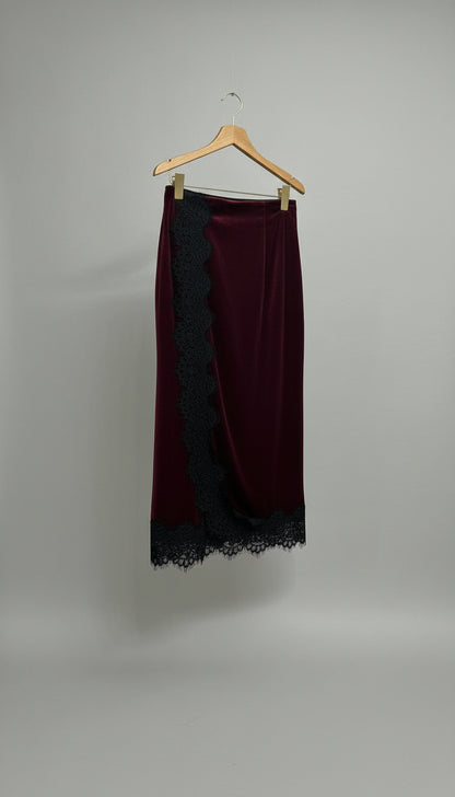 Gonna longuette in velluto con pizzo