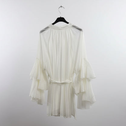 Camicia ampia con maniche a balze