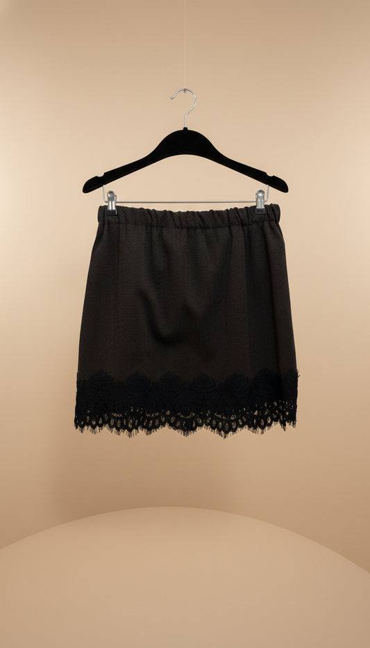 Gonna a portafoglio con profili in pizzo