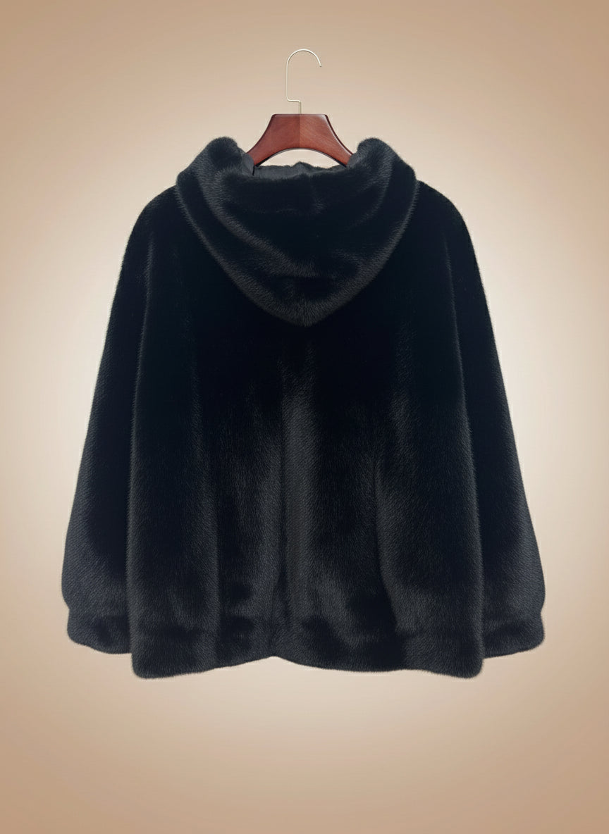 Ecopelliccia con cappuccio