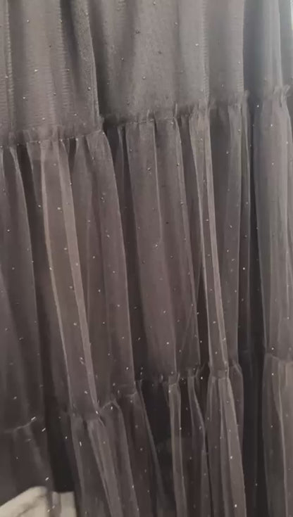 Gonna con rivestimento in tulle e strass