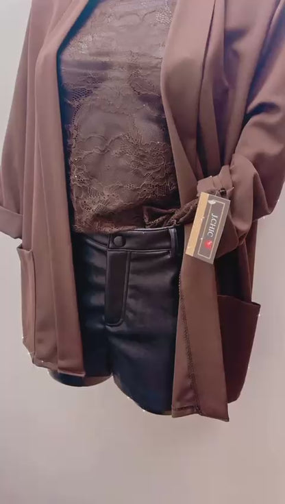 Maglia in pizzo elasticizzata
